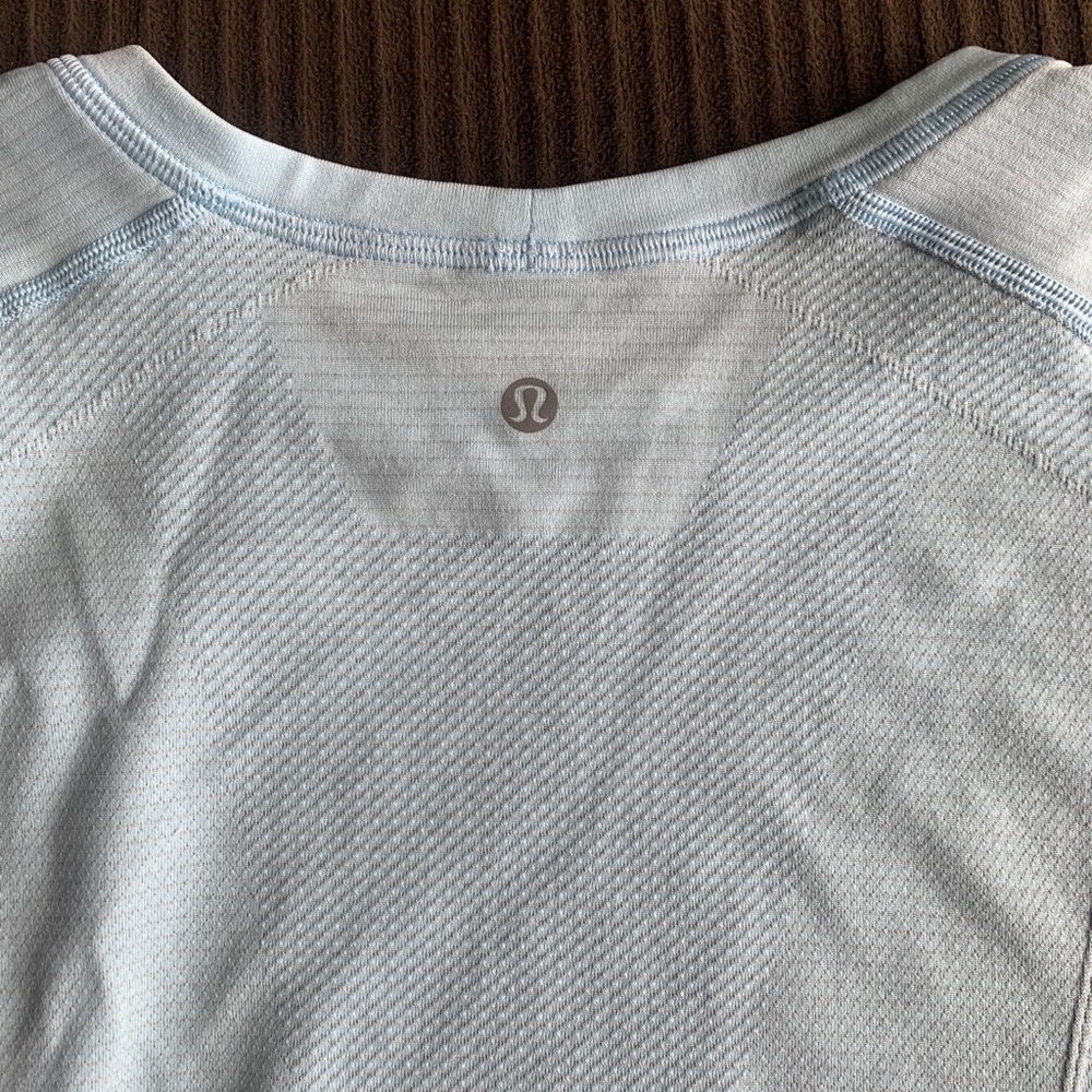 Lululemon tank top